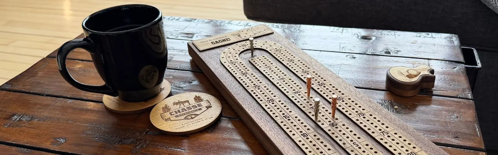 Cadeaux en bois personnalisés pour homme – fabrication artisanale