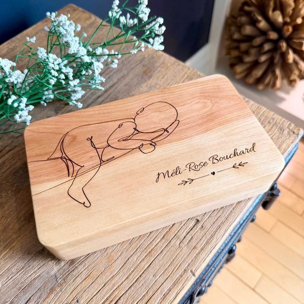  boîte en bois personnalisée comme cadeau de naissance- BoisFRancK