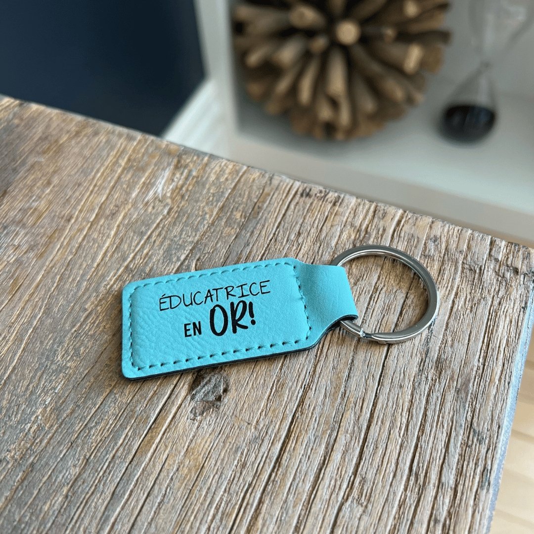 porte-clé en cuir personnalisable de couleur aqua- boisFrancK