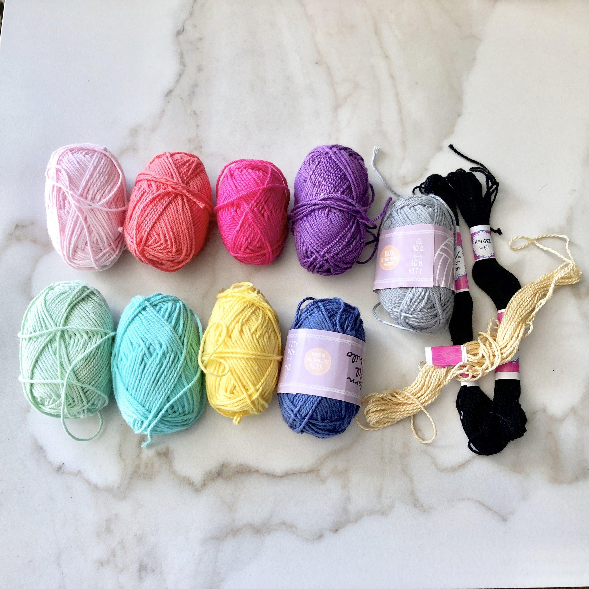 choix de couleurs de corde en laine-fanion en bois personnalisés-BoisfrancK