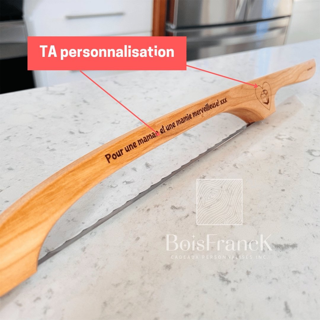 Couteau a pain personnalise en bois-vuedela personnalisation sur le manche-BoisFrancK